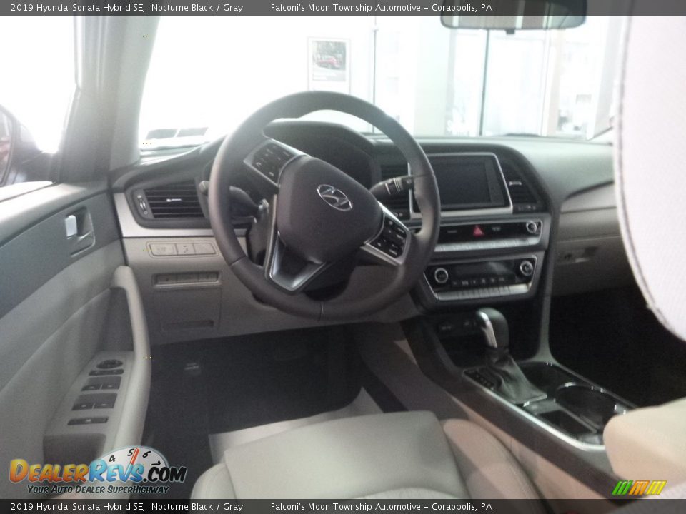 2019 Hyundai Sonata Hybrid SE Nocturne Black / Gray Photo #9