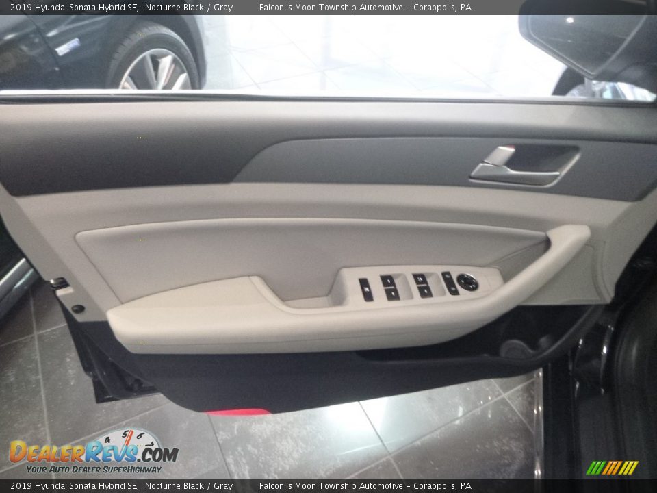 2019 Hyundai Sonata Hybrid SE Nocturne Black / Gray Photo #10