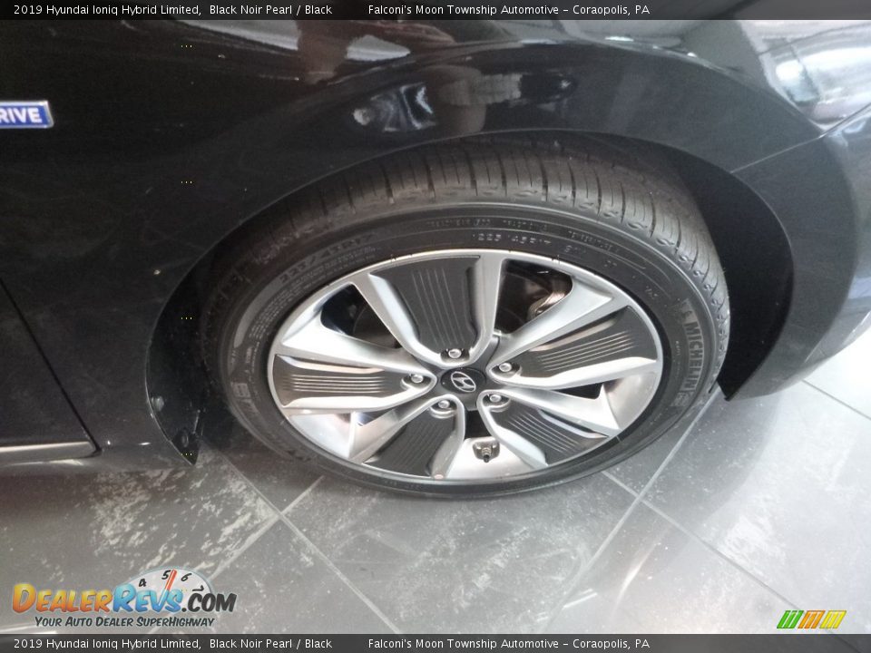 2019 Hyundai Ioniq Hybrid Limited Black Noir Pearl / Black Photo #2