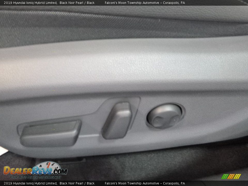 2019 Hyundai Ioniq Hybrid Limited Black Noir Pearl / Black Photo #12