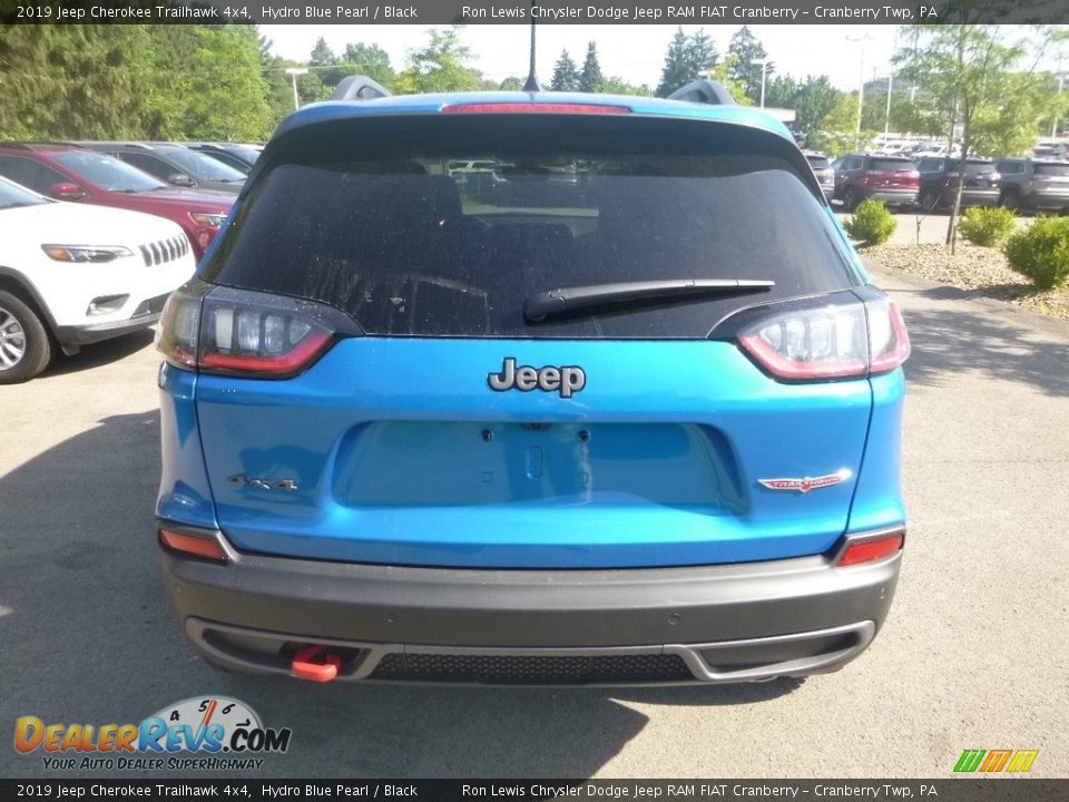 2019 Jeep Cherokee Trailhawk 4x4 Hydro Blue Pearl / Black Photo #5