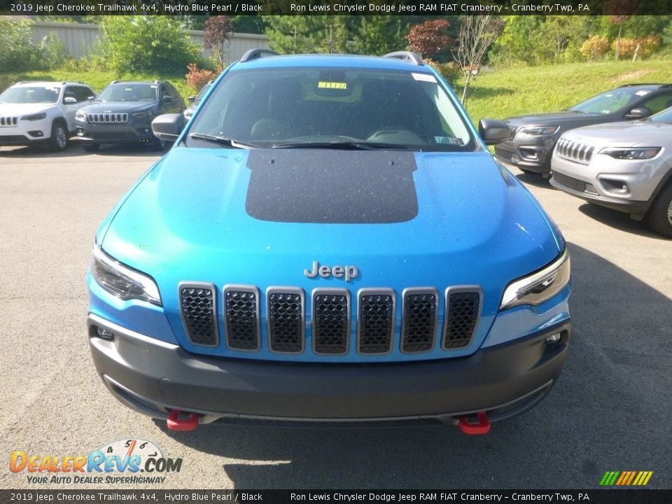 2019 Jeep Cherokee Trailhawk 4x4 Hydro Blue Pearl / Black Photo #9