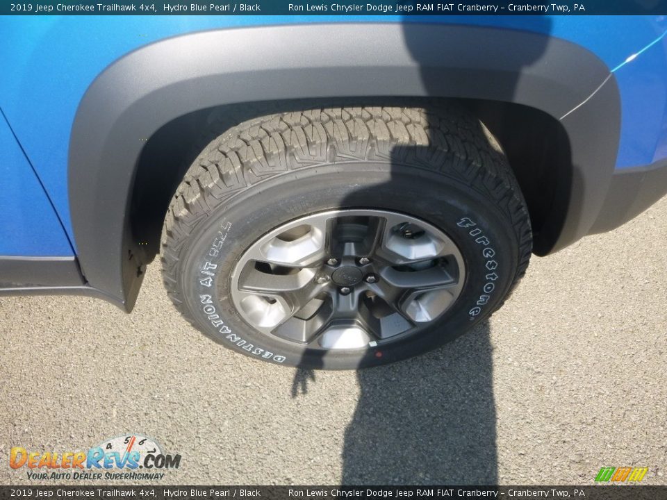 2019 Jeep Cherokee Trailhawk 4x4 Hydro Blue Pearl / Black Photo #10