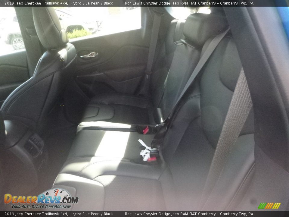 2019 Jeep Cherokee Trailhawk 4x4 Hydro Blue Pearl / Black Photo #13