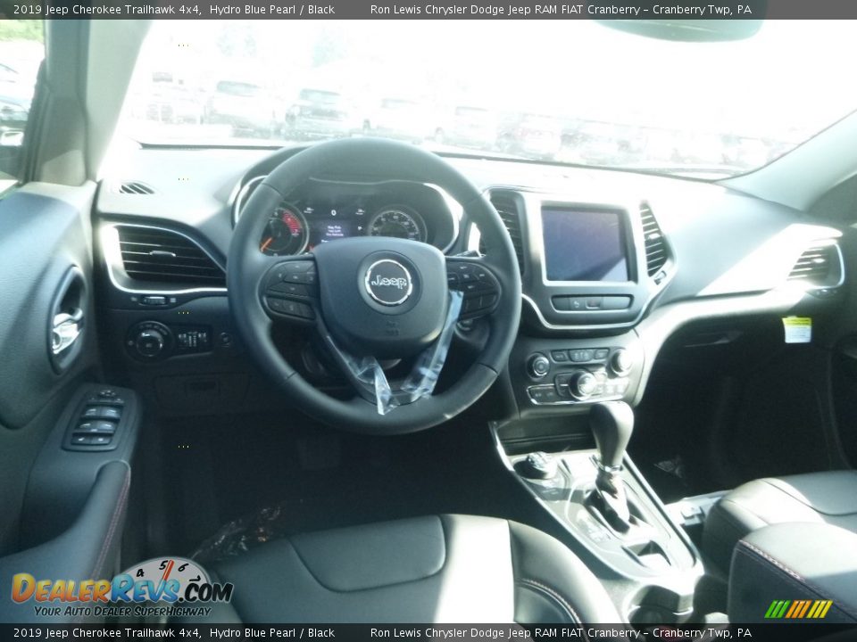 2019 Jeep Cherokee Trailhawk 4x4 Hydro Blue Pearl / Black Photo #14