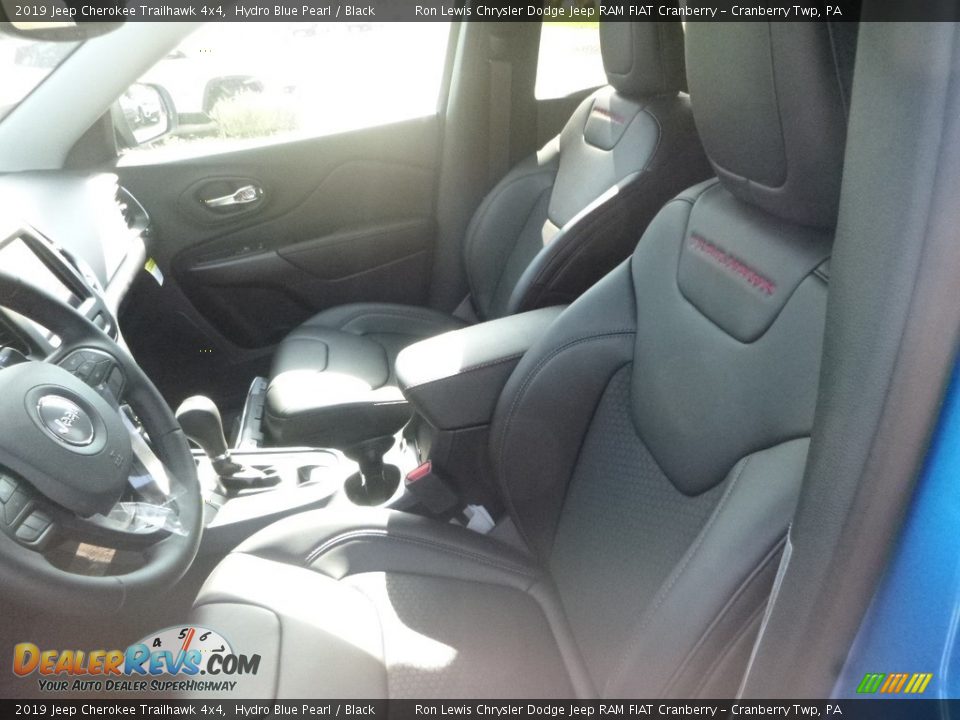 2019 Jeep Cherokee Trailhawk 4x4 Hydro Blue Pearl / Black Photo #15