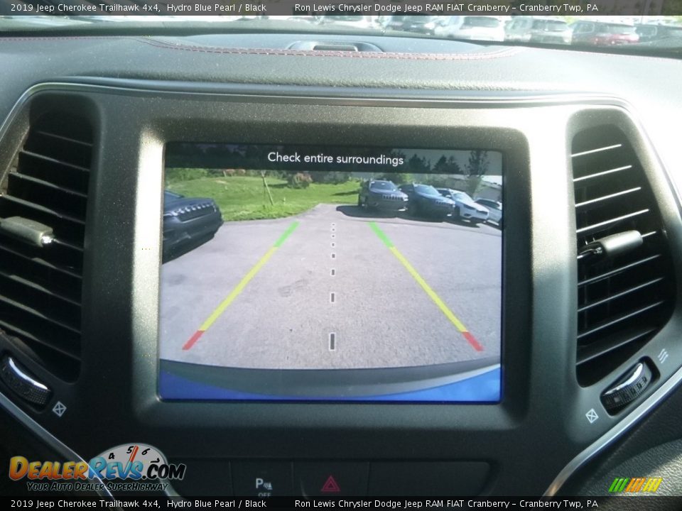 2019 Jeep Cherokee Trailhawk 4x4 Hydro Blue Pearl / Black Photo #19