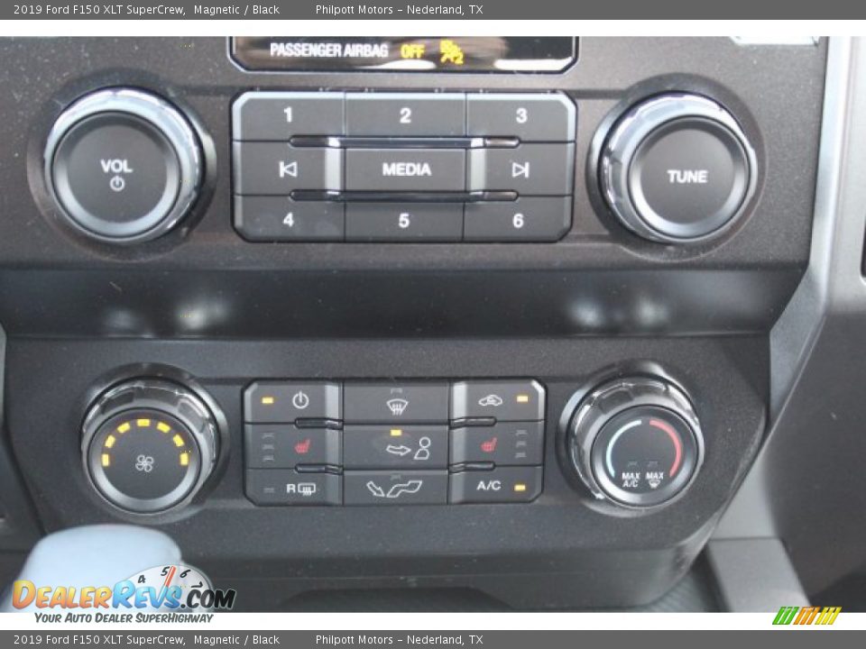 2019 Ford F150 XLT SuperCrew Magnetic / Black Photo #18