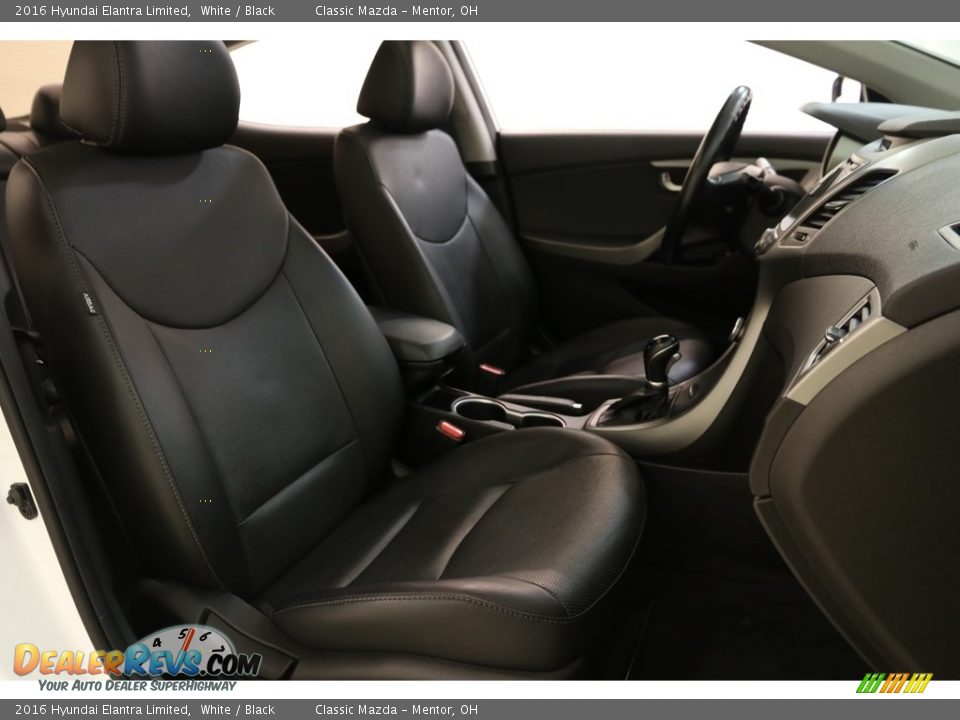 2016 Hyundai Elantra Limited White / Black Photo #17