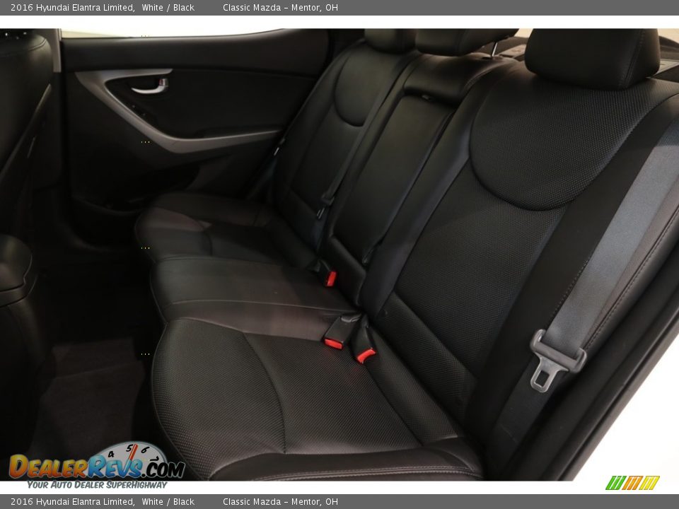 2016 Hyundai Elantra Limited White / Black Photo #19