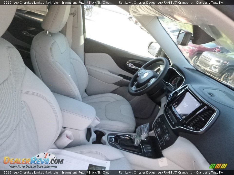 2019 Jeep Cherokee Limited 4x4 Light Brownstone Pearl / Black/Ski Grey Photo #10