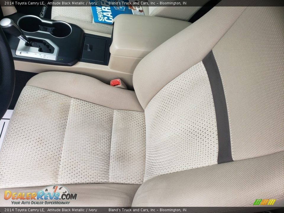 2014 Toyota Camry LE Attitude Black Metallic / Ivory Photo #8