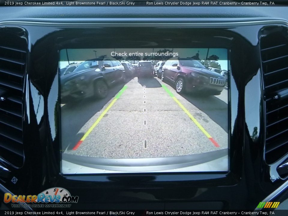 2019 Jeep Cherokee Limited 4x4 Light Brownstone Pearl / Black/Ski Grey Photo #17