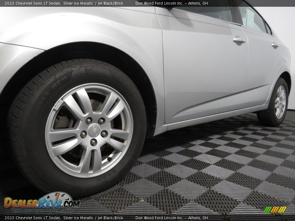 2013 Chevrolet Sonic LT Sedan Silver Ice Metallic / Jet Black/Brick Photo #8