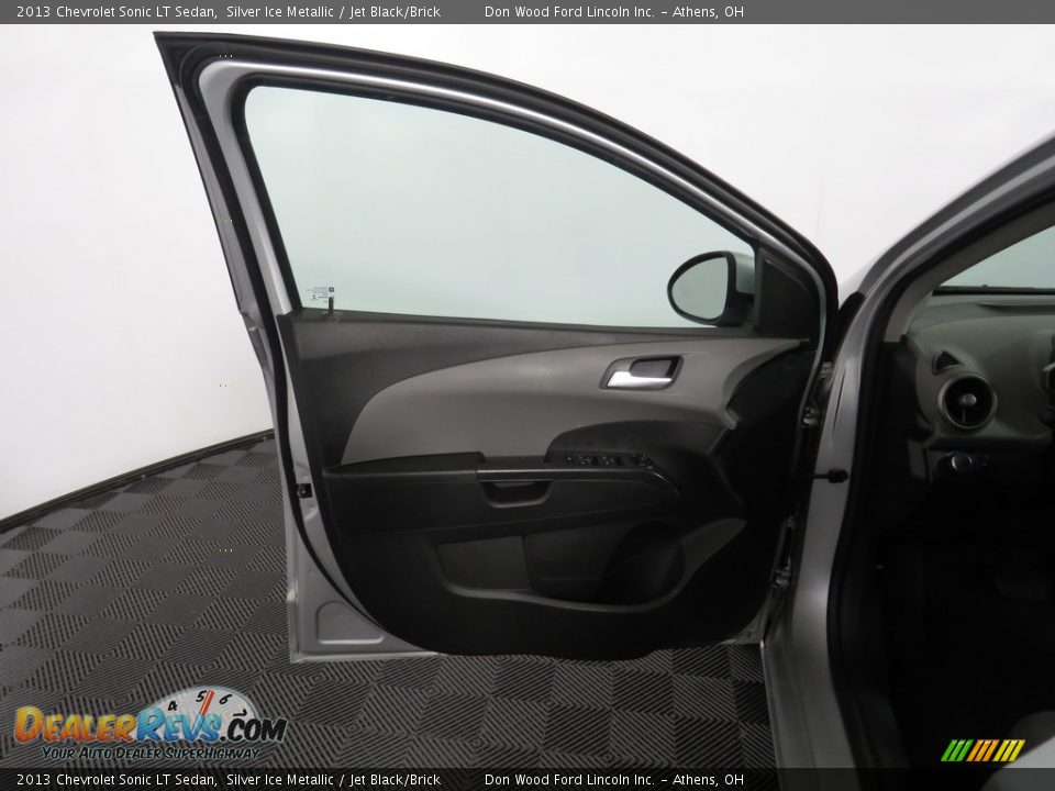 2013 Chevrolet Sonic LT Sedan Silver Ice Metallic / Jet Black/Brick Photo #16