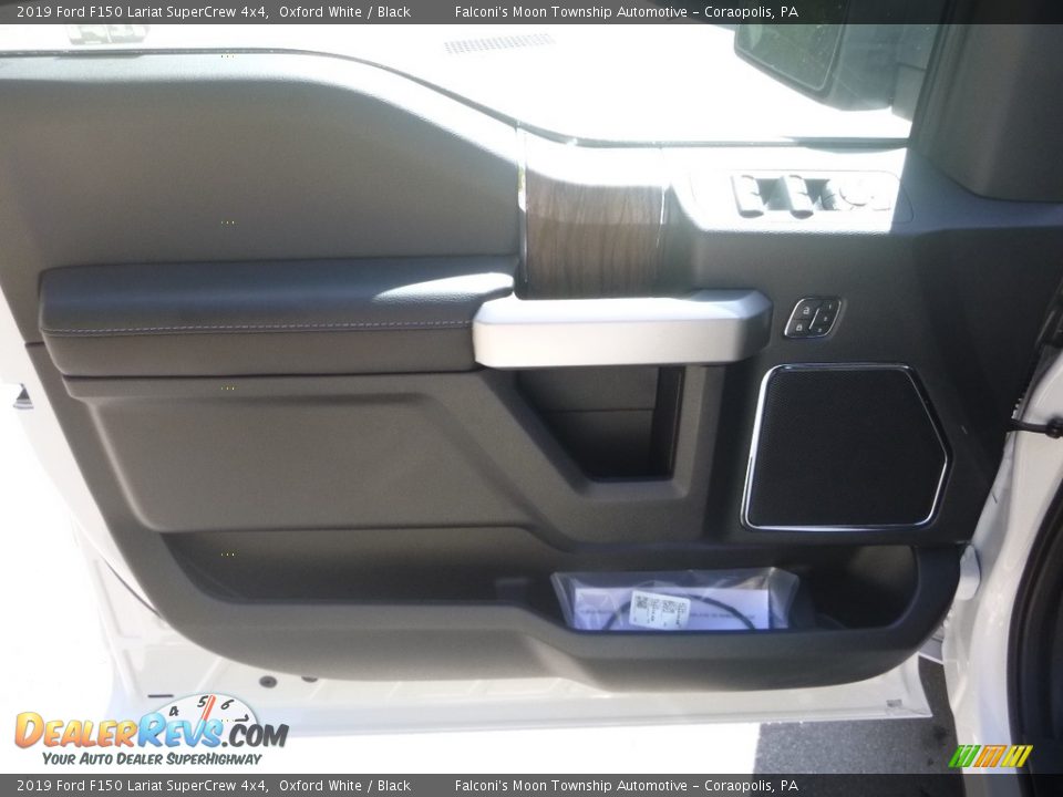 2019 Ford F150 Lariat SuperCrew 4x4 Oxford White / Black Photo #11