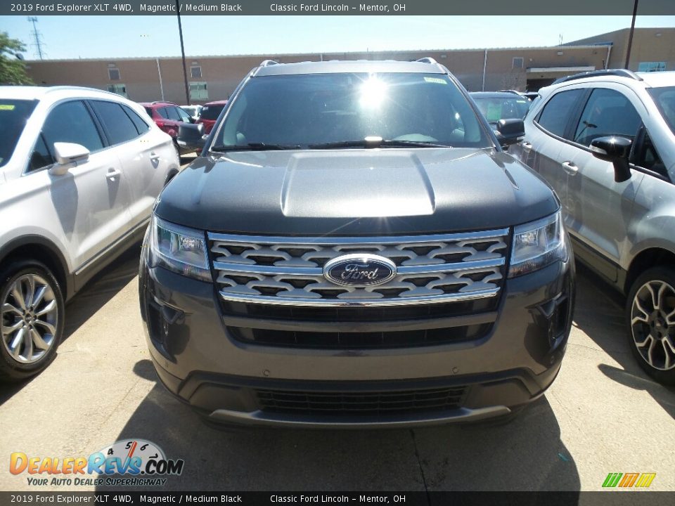 2019 Ford Explorer XLT 4WD Magnetic / Medium Black Photo #2