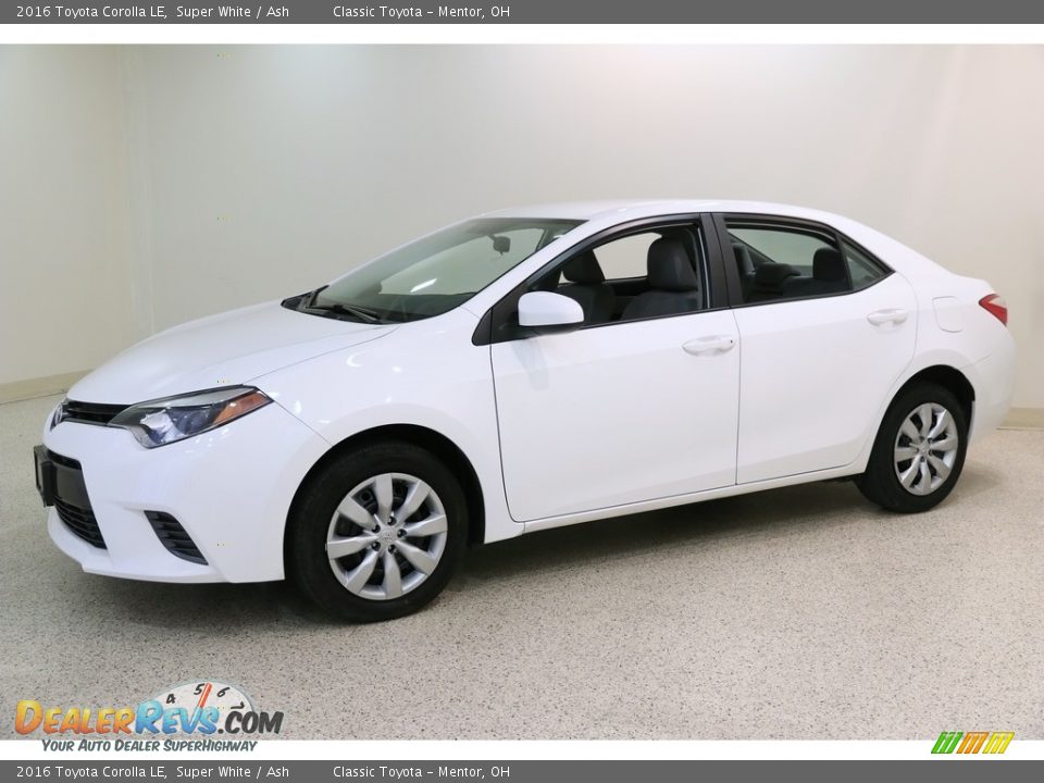 2016 Toyota Corolla LE Super White / Ash Photo #3