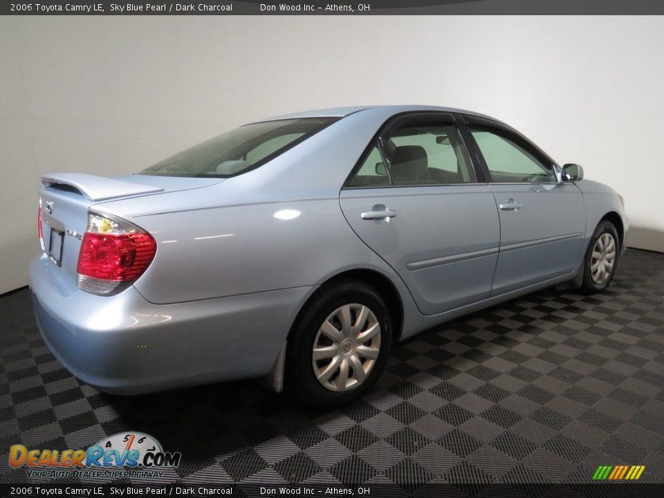 2006 Toyota Camry LE Sky Blue Pearl / Dark Charcoal Photo #14