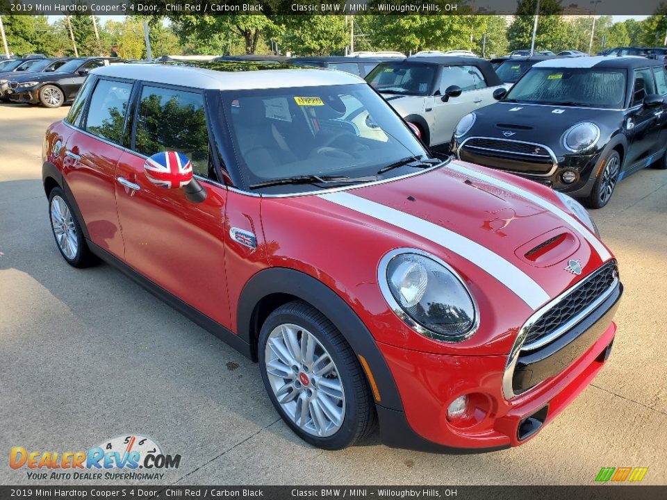 2019 Mini Hardtop Cooper S 4 Door Chili Red / Carbon Black Photo #1