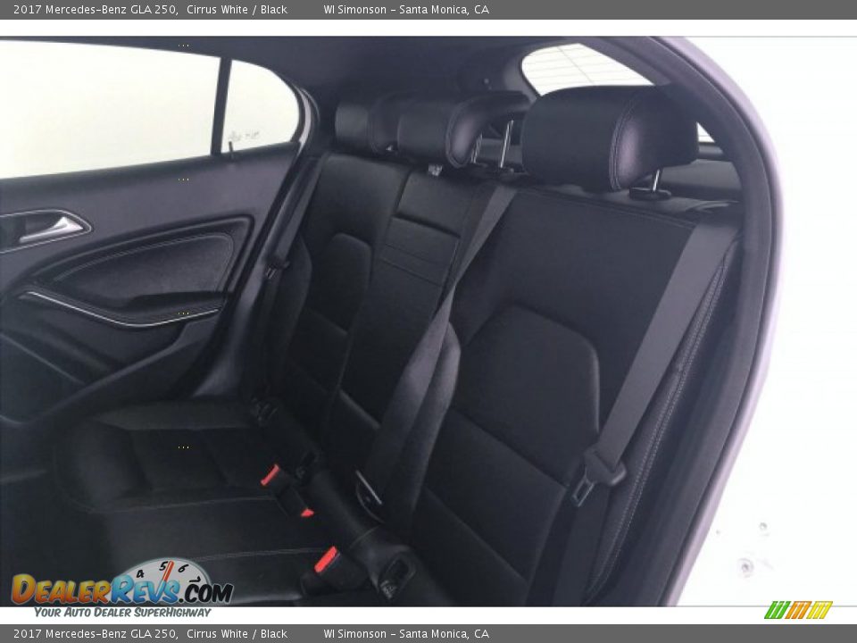 2017 Mercedes-Benz GLA 250 Cirrus White / Black Photo #15