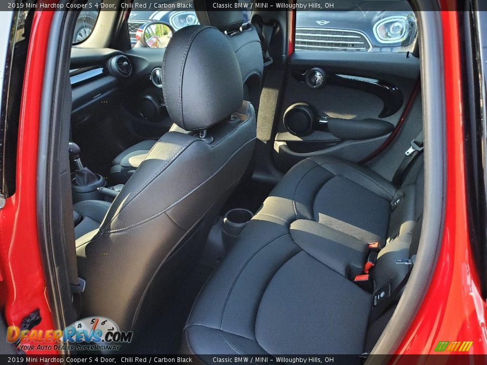 2019 Mini Hardtop Cooper S 4 Door Chili Red / Carbon Black Photo #7