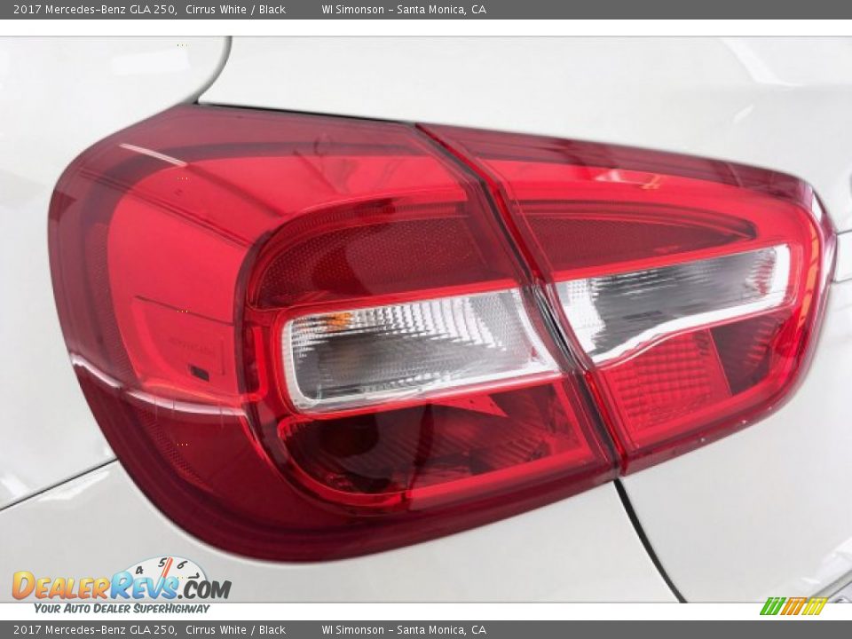 2017 Mercedes-Benz GLA 250 Cirrus White / Black Photo #26