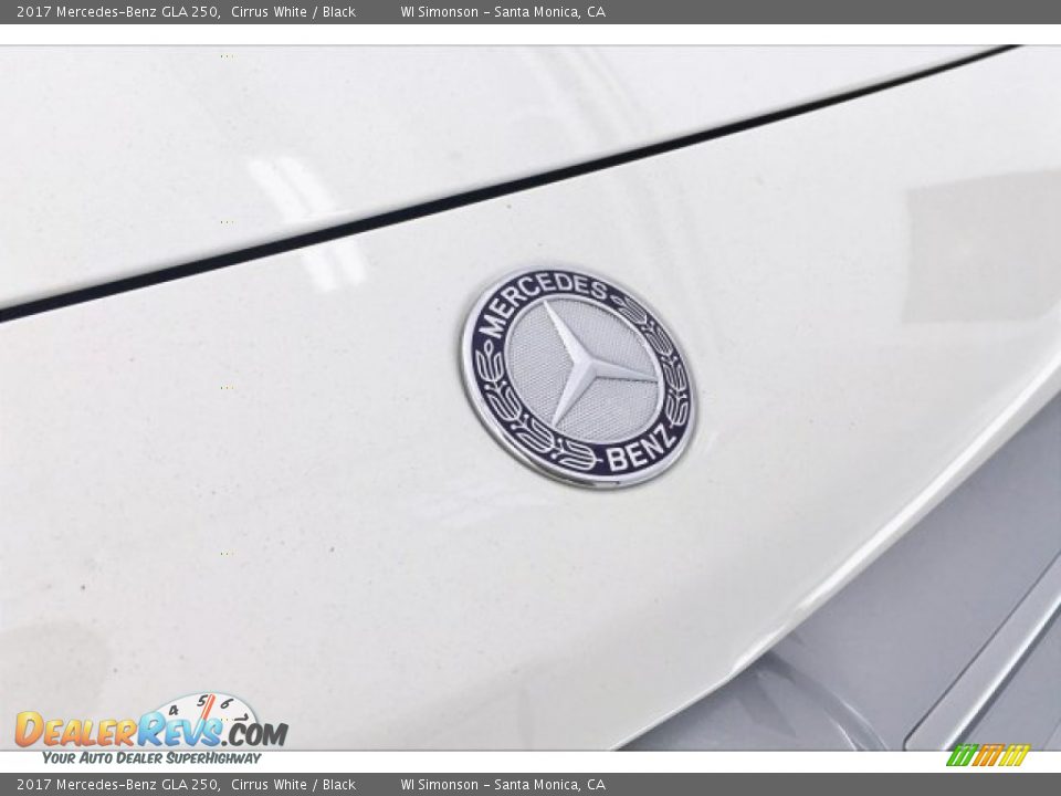 2017 Mercedes-Benz GLA 250 Cirrus White / Black Photo #33