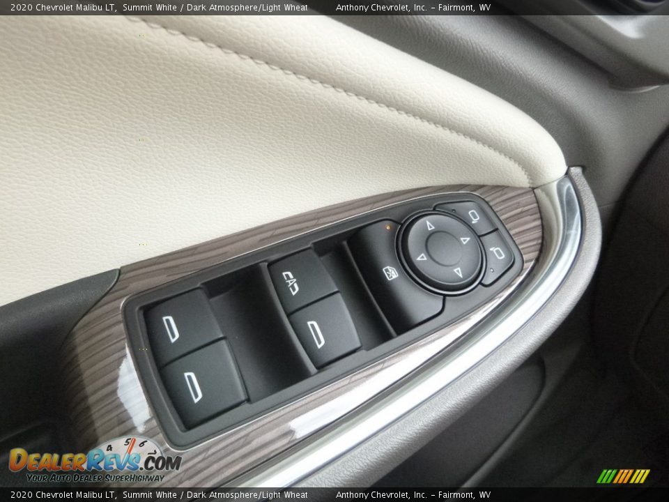 Controls of 2020 Chevrolet Malibu LT Photo #20