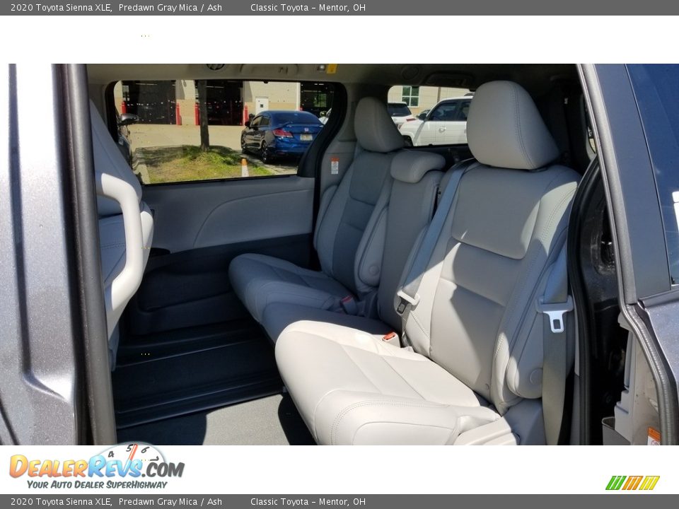 2020 Toyota Sienna XLE Predawn Gray Mica / Ash Photo #3