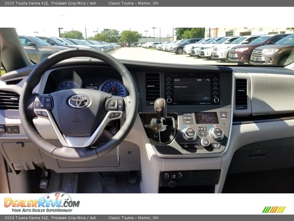 2020 Toyota Sienna XLE Predawn Gray Mica / Ash Photo #4