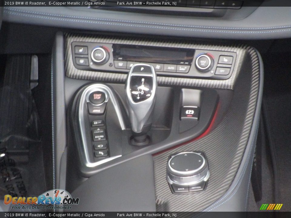 Controls of 2019 BMW i8 Roadster Photo #21