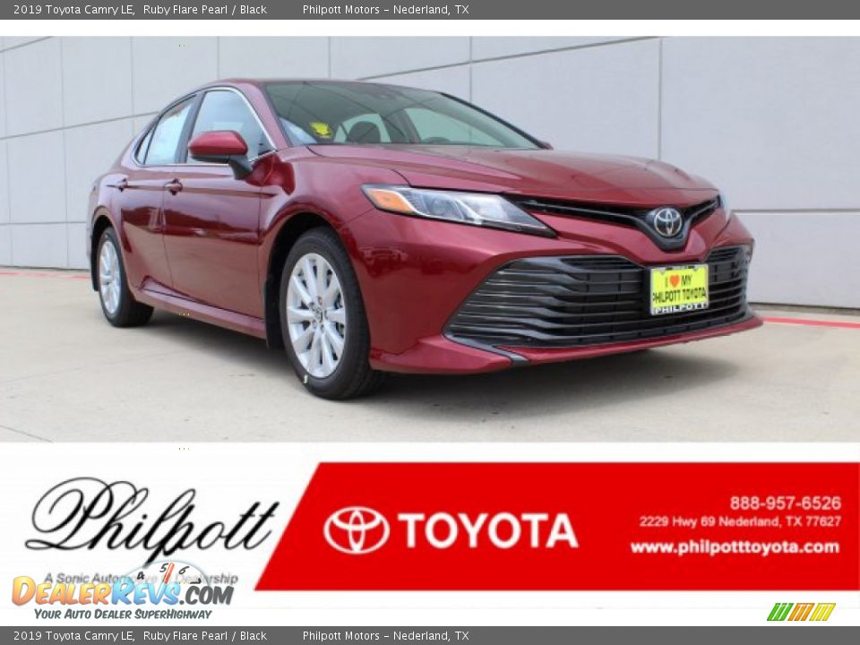 2019 Toyota Camry LE Ruby Flare Pearl / Black Photo #1