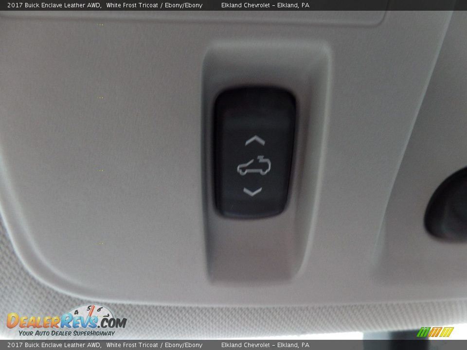 2017 Buick Enclave Leather AWD White Frost Tricoat / Ebony/Ebony Photo #36