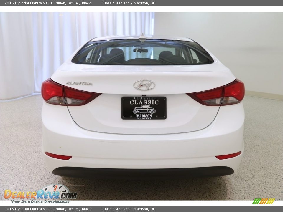 2016 Hyundai Elantra Value Edition White / Black Photo #17