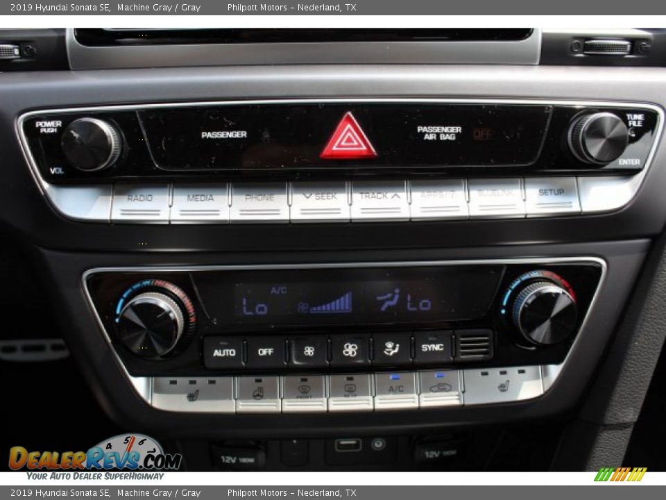 2019 Hyundai Sonata SE Machine Gray / Gray Photo #18