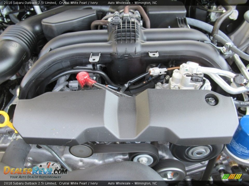 2018 Subaru Outback 2.5i Limited Crystal White Pearl / Ivory Photo #6