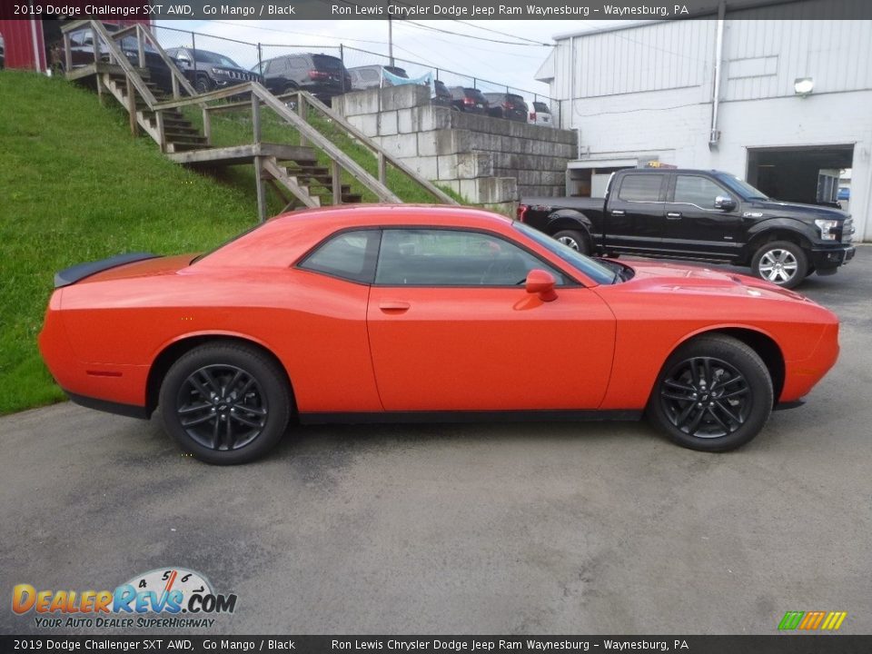 2019 Dodge Challenger SXT AWD Go Mango / Black Photo #6