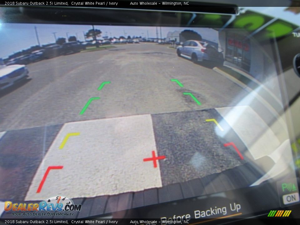 2018 Subaru Outback 2.5i Limited Crystal White Pearl / Ivory Photo #19