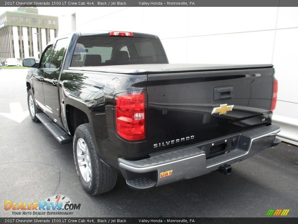 2017 Chevrolet Silverado 1500 LT Crew Cab 4x4 Black / Jet Black Photo #3