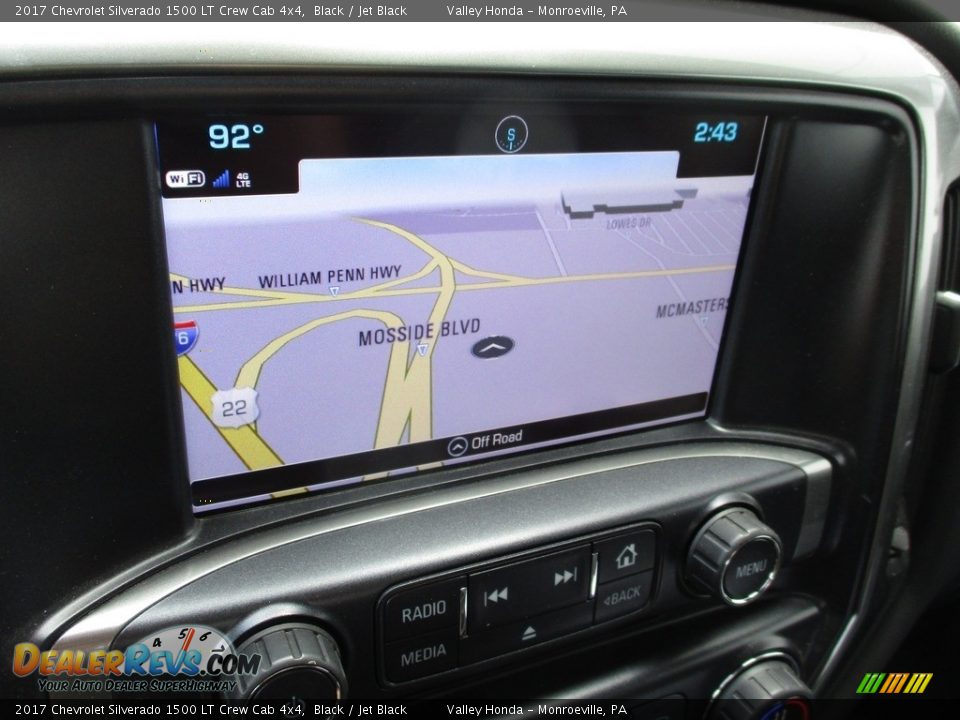 2017 Chevrolet Silverado 1500 LT Crew Cab 4x4 Black / Jet Black Photo #13