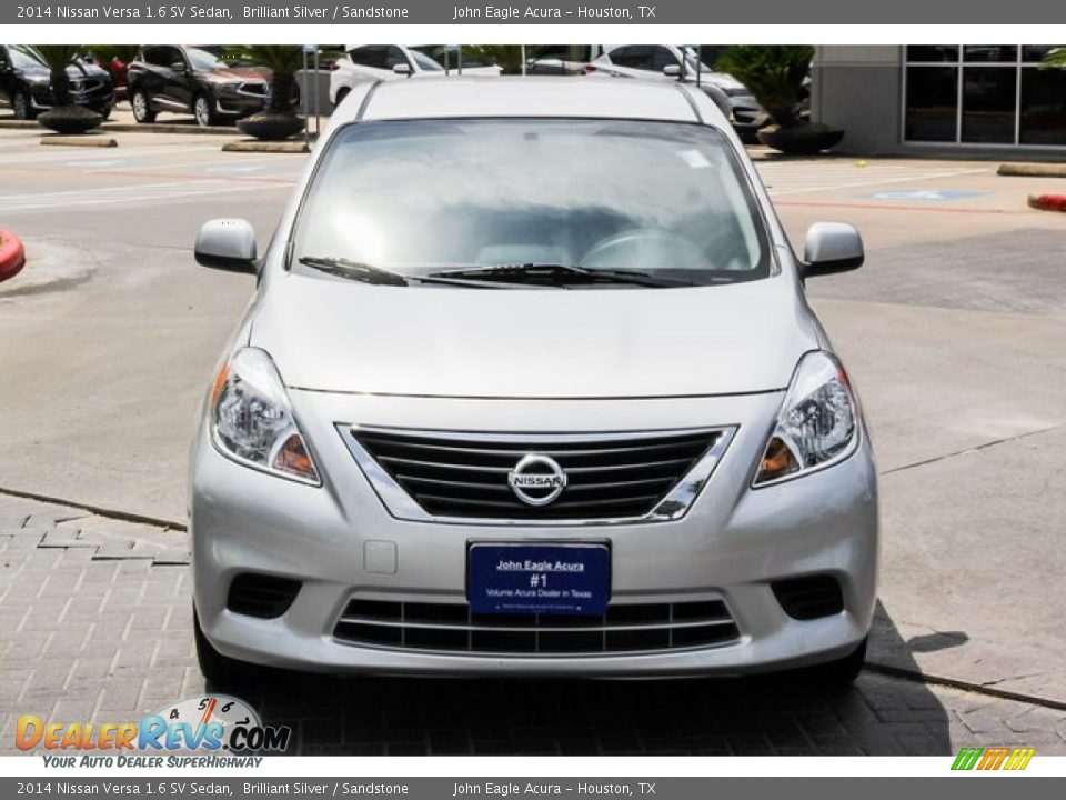 2014 Nissan Versa 1.6 SV Sedan Brilliant Silver / Sandstone Photo #2