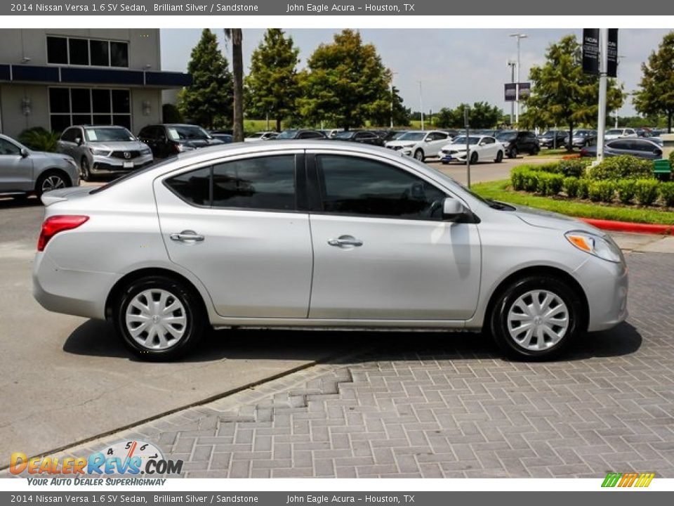 2014 Nissan Versa 1.6 SV Sedan Brilliant Silver / Sandstone Photo #8
