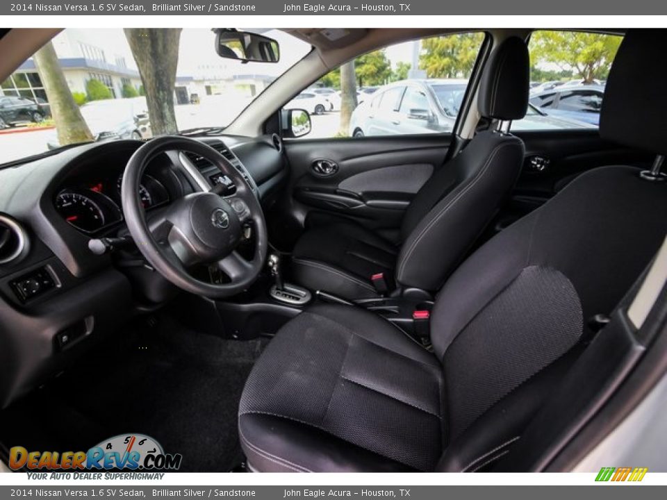 2014 Nissan Versa 1.6 SV Sedan Brilliant Silver / Sandstone Photo #18