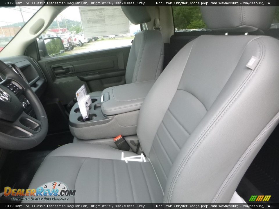2019 Ram 1500 Classic Tradesman Regular Cab Bright White / Black/Diesel Gray Photo #13