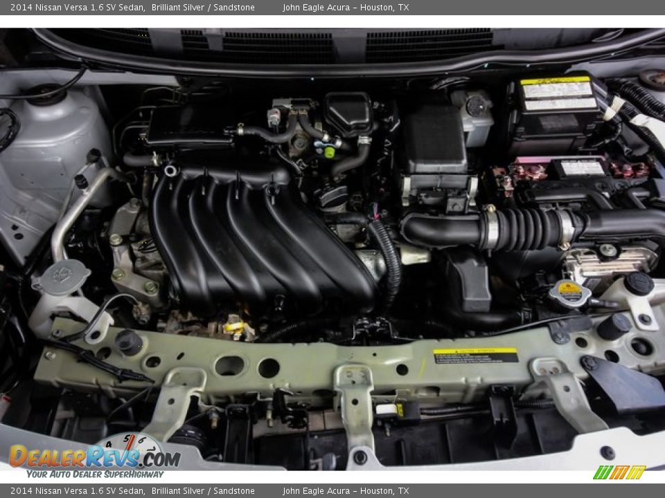 2014 Nissan Versa 1.6 SV Sedan Brilliant Silver / Sandstone Photo #26