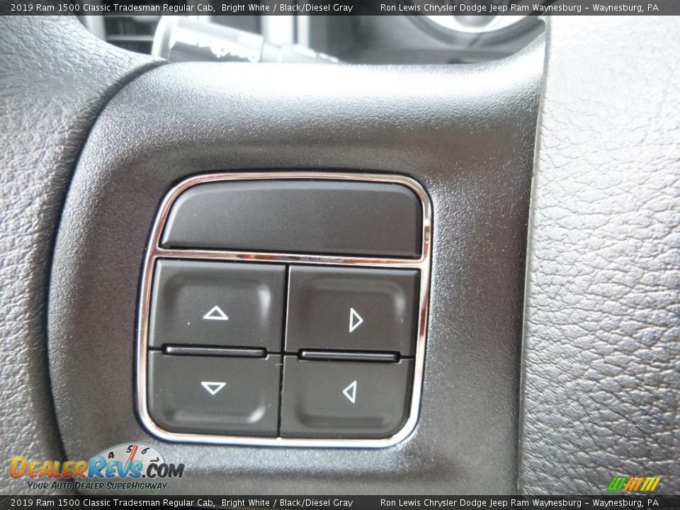 2019 Ram 1500 Classic Tradesman Regular Cab Bright White / Black/Diesel Gray Photo #19