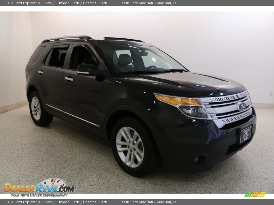 2014 Ford Explorer XLT 4WD Tuxedo Black / Charcoal Black Photo #1