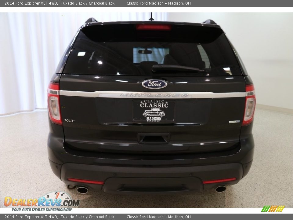 2014 Ford Explorer XLT 4WD Tuxedo Black / Charcoal Black Photo #22