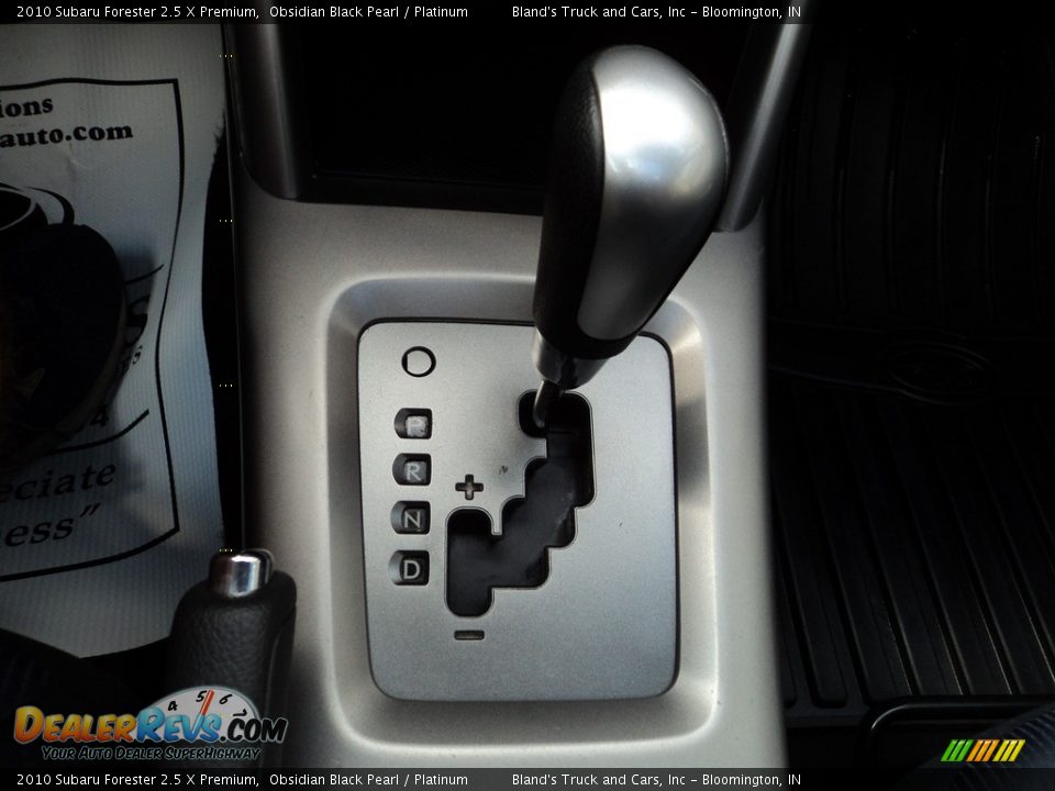 2010 Subaru Forester 2.5 X Premium Obsidian Black Pearl / Platinum Photo #19